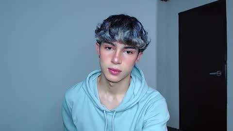 John Vichenso online show from November 13, 2025, 10:52 pm