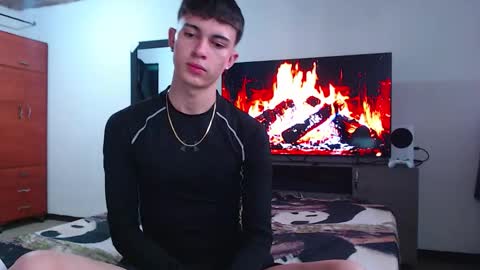 Snapshot of john_vichenso chatting on March 5, 2026, 8:38 pm John Vichenso online show from March 5, 2026, 8:38 pm