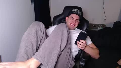 Snapshot of johnafterdark chatting on February 15, 2026, 1:24 am JAXX online show from February 15, 2026, 1:24 am