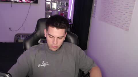 Snapshot of johnafterdark chatting on May 5, 2026, 3:58 am JAXX online show from May 5, 2026, 3:58 am