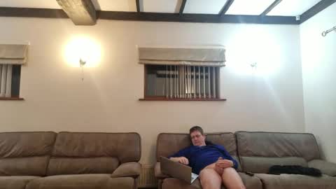 johnathan_stuart33 online show from March 25, 2026, 1:11 am