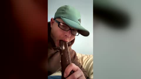 bisexual King  online show from February 5, 2026, 4:22 pm