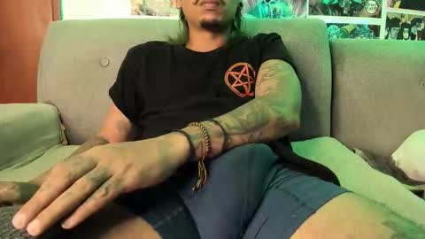 John carrie    Independent  Help me reach my goal 100 likes and 10000 followers  online show from March 20, 2026, 5:12 am