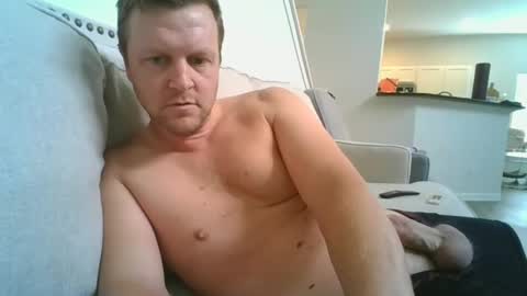 Snapshot of johnd101020 chatting on November 10, 2025, 7:02 pm johnd101020 online show from November 10, 2025, 7:02 pm