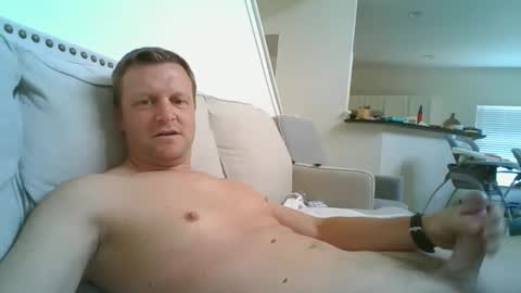 johnd101020 online show from April 13, 2026, 5:29 pm