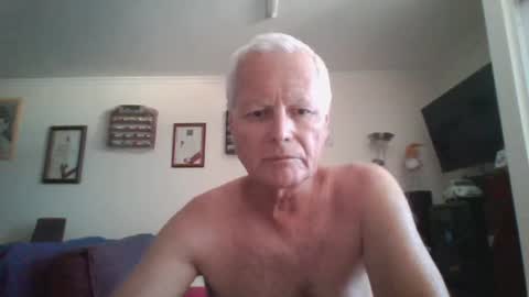 Snapshot of johndesnudado chatting on June 28, 2026, 10:54 am johndesnudado online show from June 28, 2026, 10:54 am