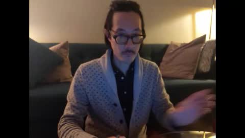 Johnee online show from February 7, 2026, 9:13 am