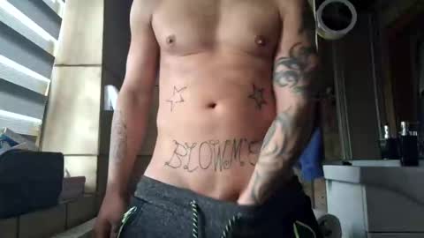 johnlong25cm online show from December 18, 2024, 11:56 am