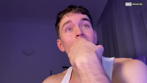 Snapshot of johnnnyhorny chatting on November 6, 2025, 9:26 pm Johnny online show from November 6, 2025, 9:26 pm