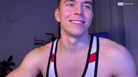 Snapshot of johnnnyhorny chatting on November 9, 2025, 6:28 pm Johnny online show from November 9, 2025, 6:28 pm