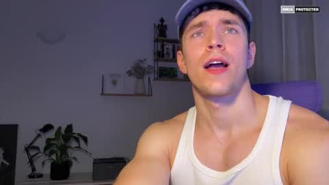 Snapshot of johnnnyhorny chatting on November 18, 2025, 8:46 pm Johnny online show from November 18, 2025, 8:46 pm