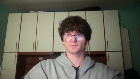 Snapshot of johnny__wood chatting on December 14, 2025, 2:17 am Johnny online show from December 14, 2025, 2:17 am