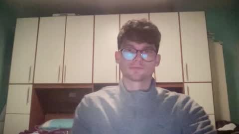 Snapshot of johnny__wood chatting on December 16, 2025, 5:18 pm Johnny online show from December 16, 2025, 5:18 pm