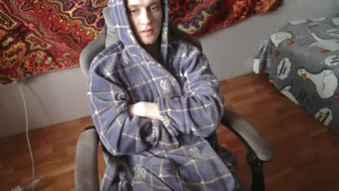 Snapshot of johnny_positive chatting on February 10, 2026, 7:23 am Johnny online show from February 10, 2026, 7:23 am