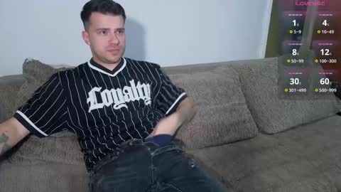 Johnny online show from October 22, 2025, 7:13 pm