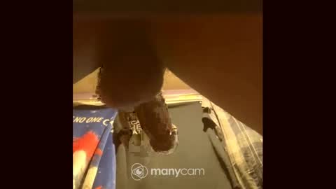 Snapshot of johnnyshung1 chatting on December 1, 2024, 7:14 pm johnnyshung1 online show from December 1, 2024, 7:14 pm