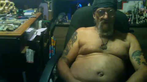 Snapshot of johnnyshung1 chatting on September 11, 2025, 9:31 am johnnyshung1 online show from September 11, 2025, 9:31 am