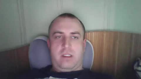 Snapshot of johnoreon chatting on May 22, 2026, 8:32 am johnoreon online show from May 22, 2026, 8:32 am