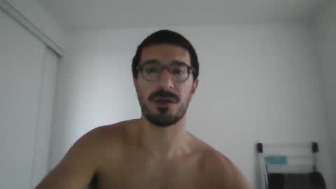 Snapshot of johnparis7575 chatting on October 28, 2025, 9:39 pm Johnfrench online show from October 28, 2025, 9:39 pm