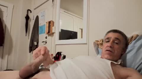 johnspataro831 online show from December 23, 2025, 7:39 am