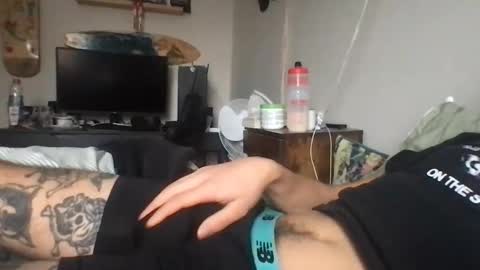 Snapshot of johntizzz chatting on December 16, 2025, 2:00 pm johntizzz online show from December 16, 2025, 2:00 pm