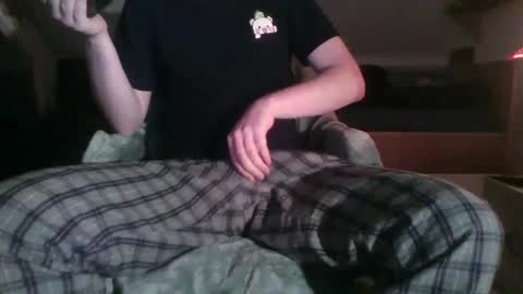 Snapshot of johntochh chatting on December 12, 2024, 10:31 pm John online show from December 12, 2024, 10:31 pm