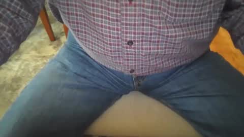 johnxxx549 online show from February 6, 2025, 9:06 pm