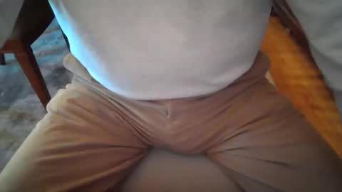 johnxxx549 online show from December 1, 2025, 12:54 pm