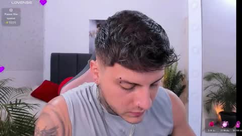 Johny online show from December 18, 2025, 6:58 pm