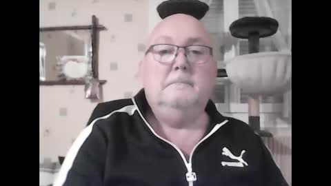 jojo60000529566 online show from December 16, 2024, 11:39 pm