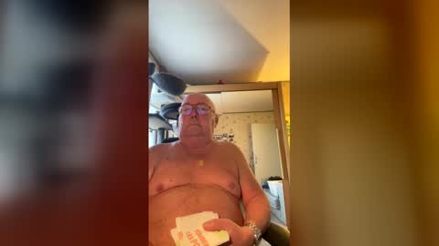 jojo60000529566 online show from December 16, 2025, 8:30 am