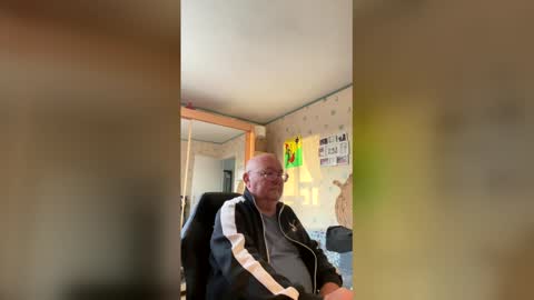 Snapshot of jojo60000529566 chatting on February 23, 2026, 7:17 am jojo60000529566 online show from February 23, 2026, 7:17 am