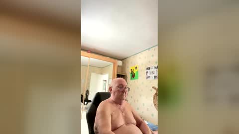 Snapshot of jojo60000529566 chatting on March 10, 2026, 12:10 pm jojo60000529566 online show from March 10, 2026, 12:10 pm