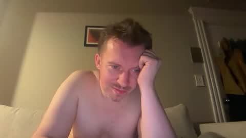 Snapshot of jojohalloran64 chatting on January 11, 2026, 1:43 am jojohalloran64 online show from January 11, 2026, 1:43 am