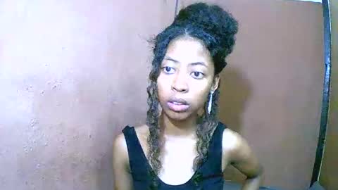 Snapshot of joliekah27 chatting on March 3, 2025, 12:04 am joliekah27 online show from March 3, 2025, 12:04 am