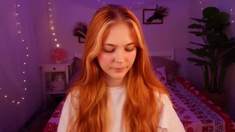 Polly  online show from January 30, 2025, 2:27 am