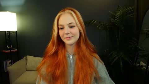 Polly  online show from March 8, 2025, 2:34 am