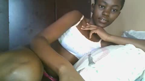 jollynabeb online show from December 20, 2025, 12:12 pm