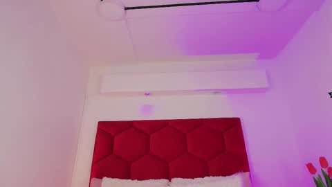 Jonas  online show from September 11, 2025, 12:38 pm