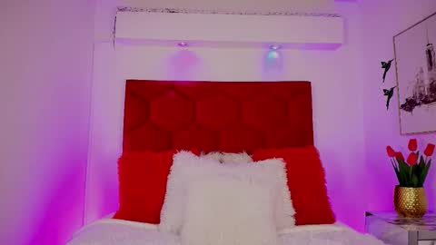 Jonas  online show from October 26, 2025, 12:55 pm