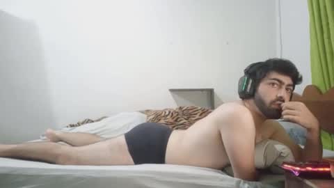 jonasf2525 online show from February 24, 2026, 3:59 am