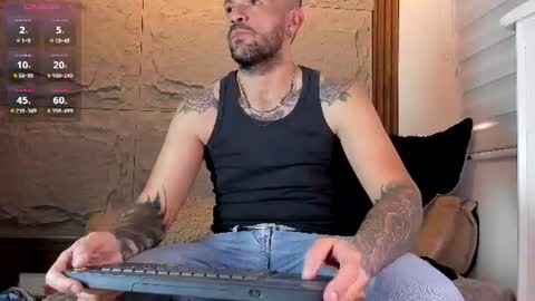 Snapshot of jonathan_rivers chatting on July 7, 2026, 8:02 pm Jonathan RiversNew online show from July 7, 2026, 8:02 pm