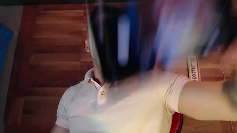 jonathancast08 online show from November 3, 2025, 5:25 pm