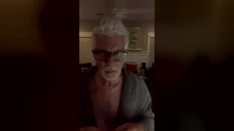 Snapshot of jonathanmandm chatting on May 17, 2026, 3:59 am jonathanmandm online show from May 17, 2026, 3:59 am