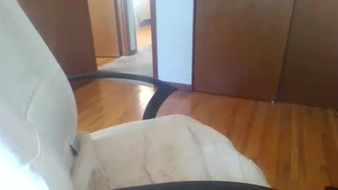 Snapshot of jonderr135 chatting on February 1, 2026, 4:49 pm jonderr135 online show from February 1, 2026, 4:49 pm