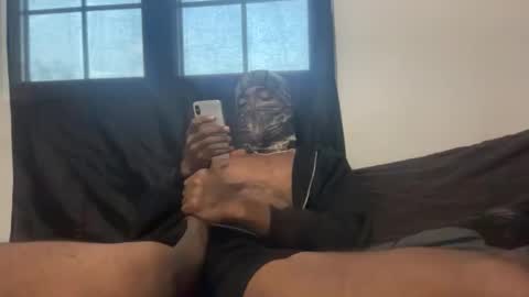 Snapshot of jondonjulio25 chatting on March 7, 2026, 10:23 am jondonjulio25 online show from March 7, 2026, 10:23 am