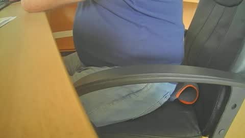Snapshot of jones75_hd chatting on June 2, 2026, 11:01 am Adi online show from June 2, 2026, 11:01 am