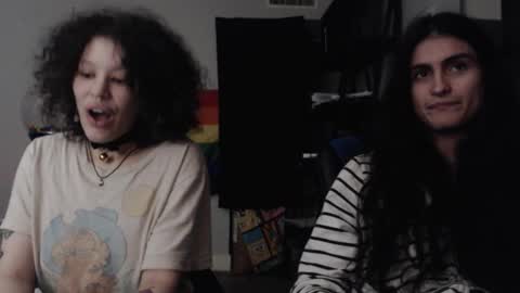 jonmessfan online show from November 6, 2025, 7:09 am