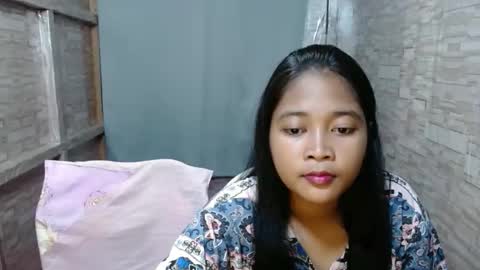 jonna2568 online show from October 8, 2025, 12:36 pm