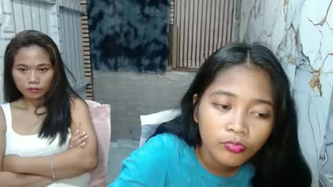 jonna2568 online show from November 29, 2025, 5:27 pm